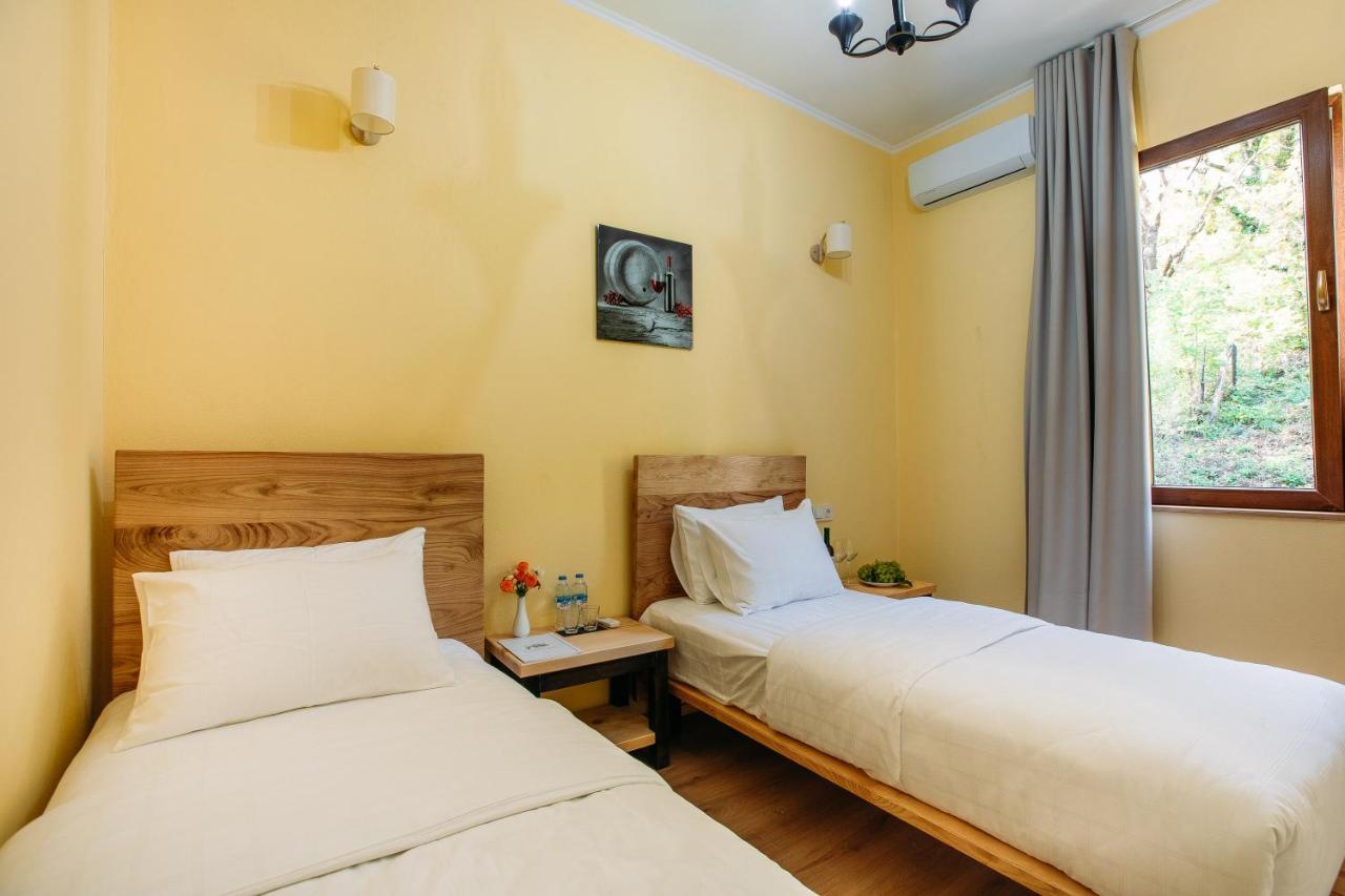 Hotel Chateau Iveri Varjanisi ภายนอก รูปภาพ