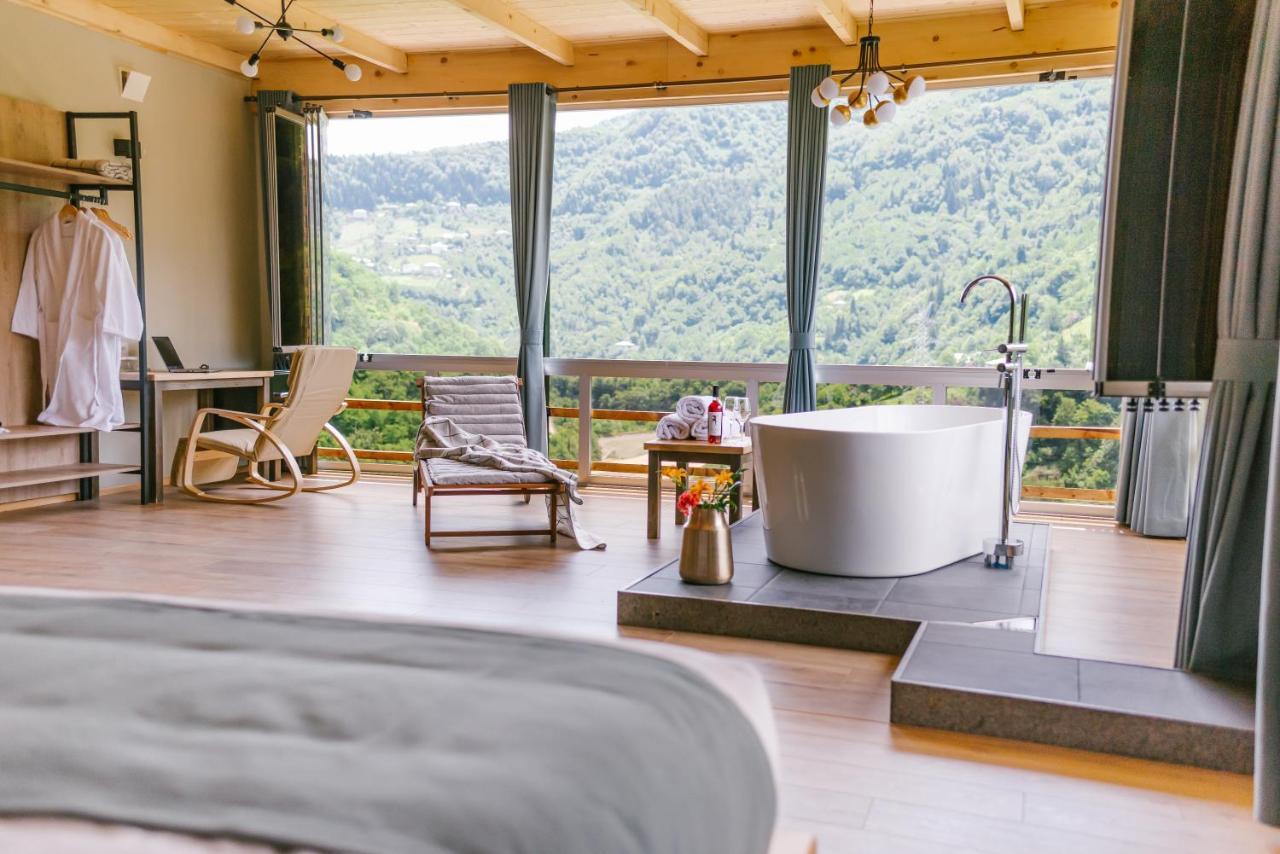 Hotel Chateau Iveri Varjanisi ภายนอก รูปภาพ