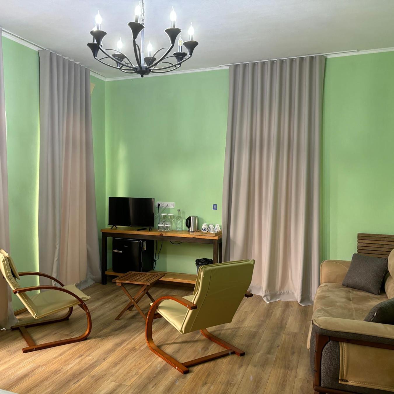 Hotel Chateau Iveri Varjanisi ภายนอก รูปภาพ