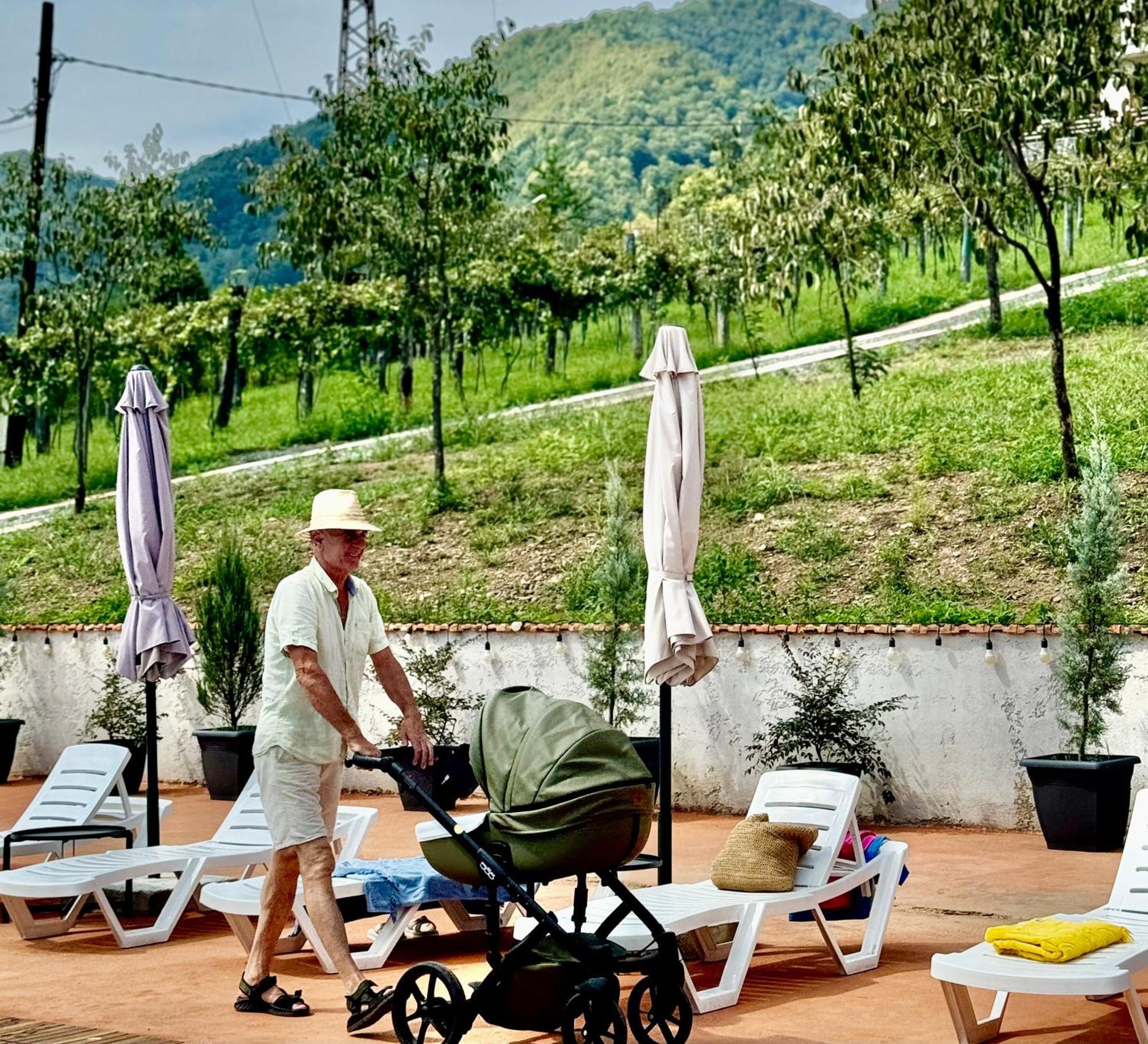Hotel Chateau Iveri Varjanisi ภายนอก รูปภาพ