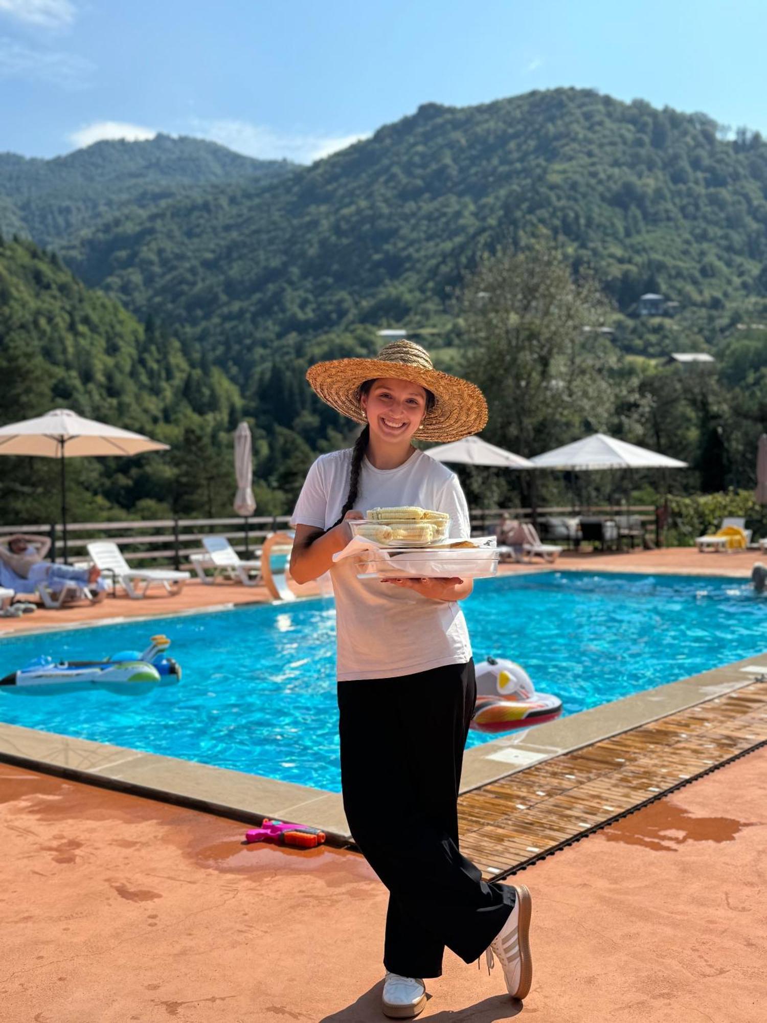 Hotel Chateau Iveri Varjanisi ภายนอก รูปภาพ